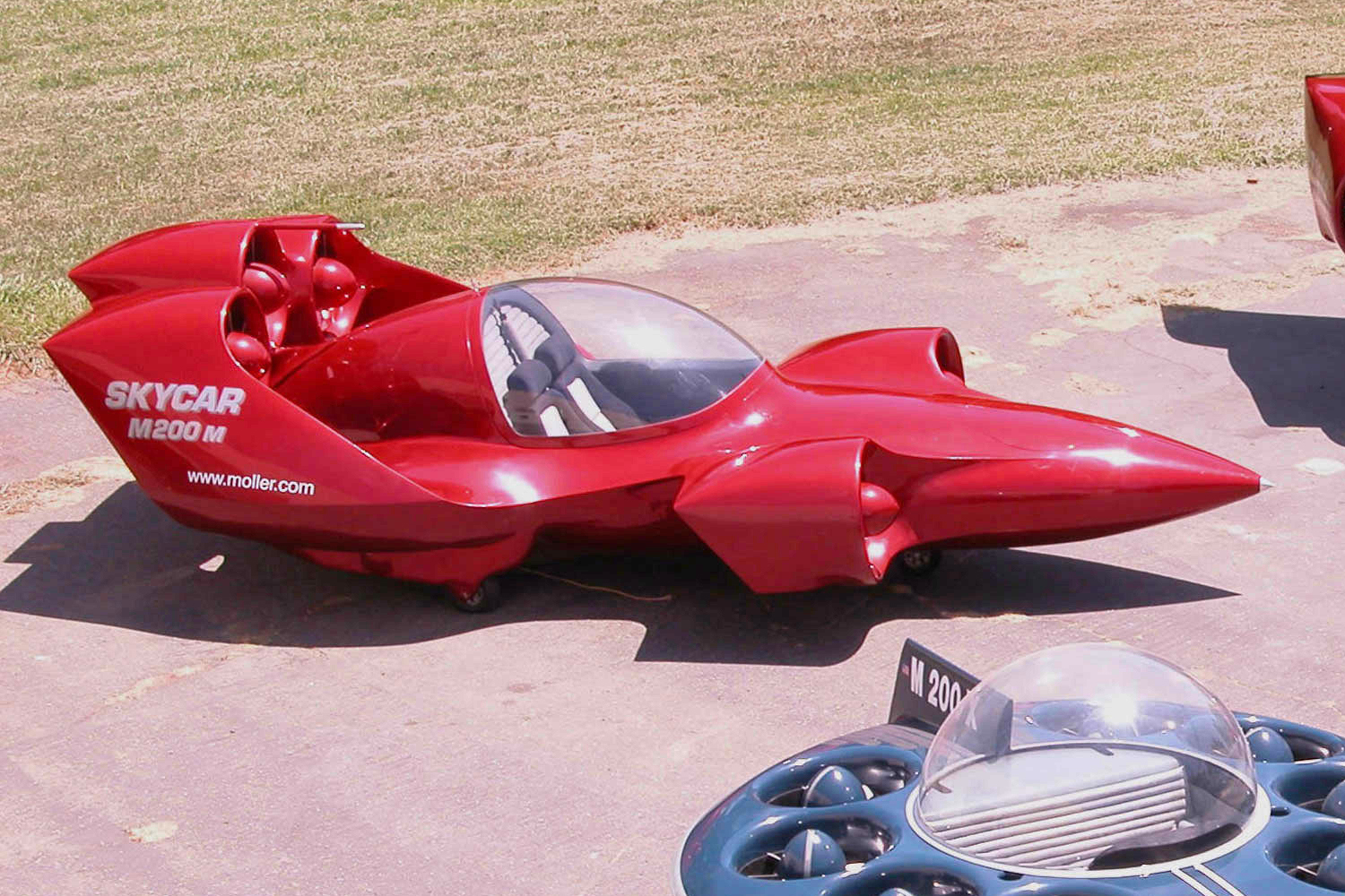 Moller International Skycar® M200 VTOL two passenger prototype aircraft Moller International Skycar® M200 VTOL two passenger prototype aircraft